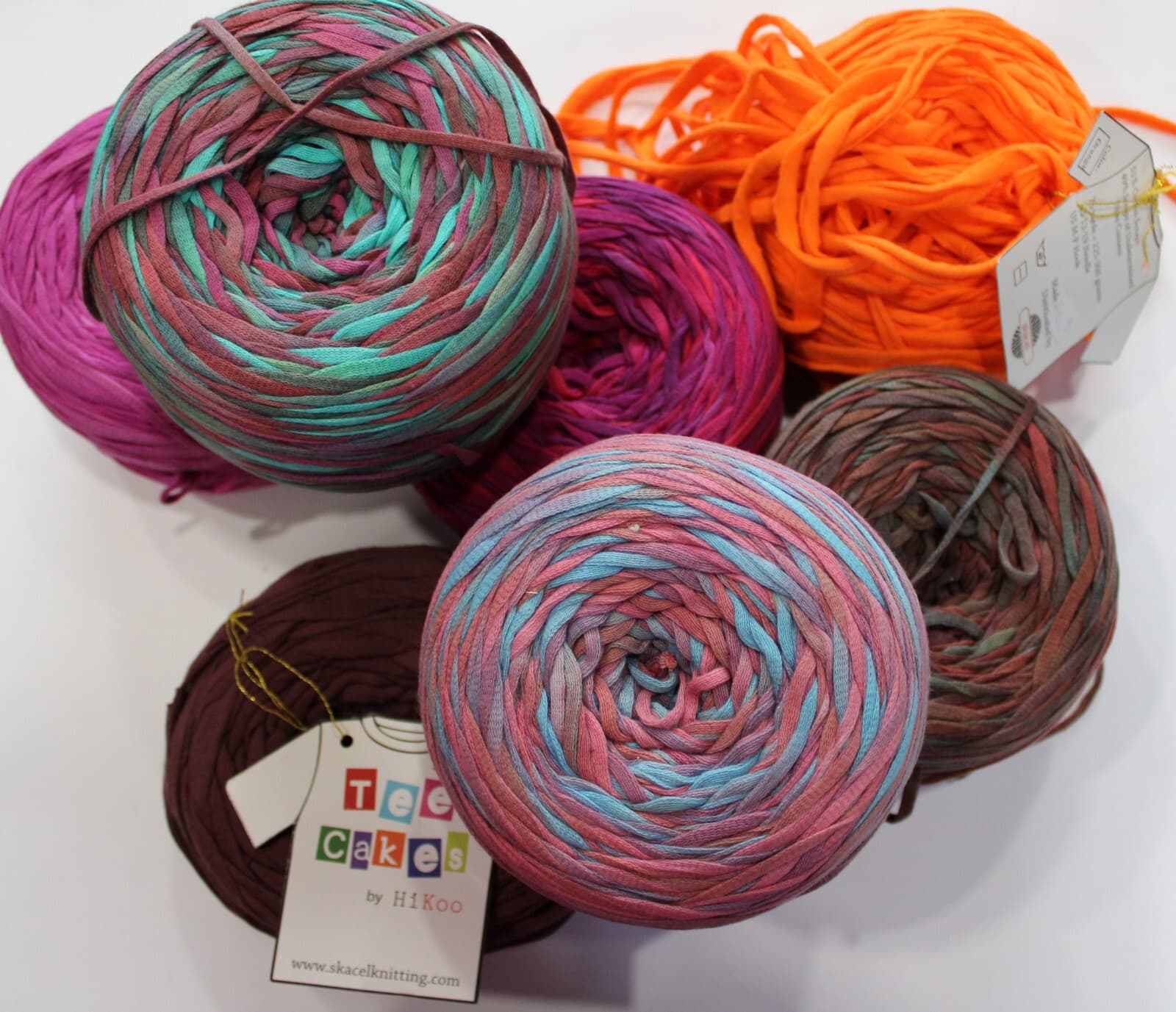 Tee Cakes by HiKoo 7 New Some missing tags 51% Cotton Scraps 75yd 225-300gr - Thumbnail 2