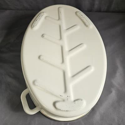 Vintage Strawberry Roasting Pan With Lid & Handles Rare Cook Ware Large 15"x 10" - Thumbnail 11