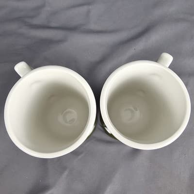 2 Hall Pottery Vintage Irish Coffee Tea Pedestal Mugs Green & White Christmas - Thumbnail 3