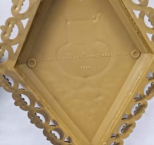 Homco Wall Plaques MCM Vintage Ornate Plastic Hanging Art Decor Gold Set Of 4 - Thumbnail 9