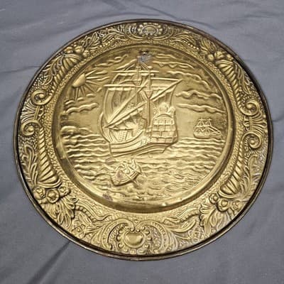 Vintage Brass Patina Embossed Wall Hangings 14" MADE IN ENGLAND - Thumbnail 5