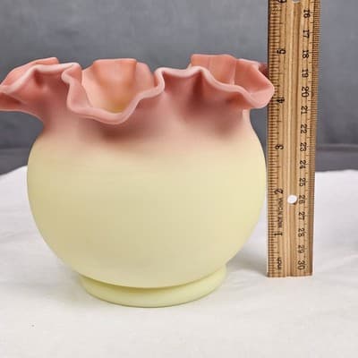 Fenton Art Glass Burmese Vase Satin Ruffled Edge Pink on Creamy Yellow. UV - Thumbnail 5