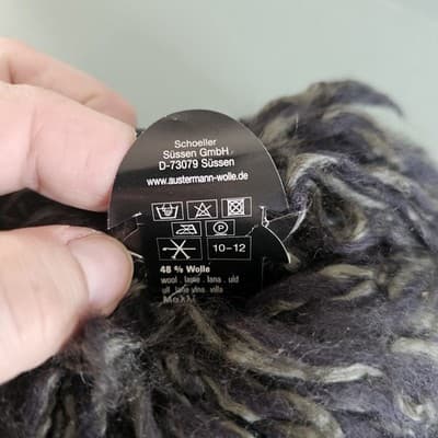 Austermann Floki Yarn Col 0004 Green-Black Mix 50g 25m Wool Acrylic Needle 10-12 - Thumbnail 5