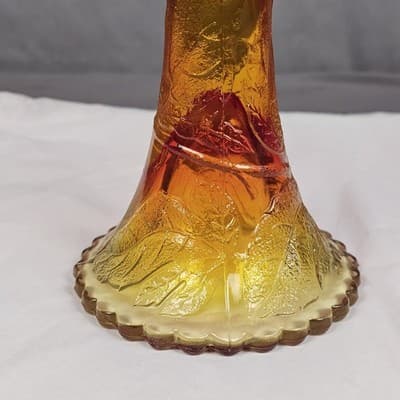 LE Smith Amberina Pedestal Glass Bowl Ruby Red Yellow Grape Design Ruffled Edge - Thumbnail 5