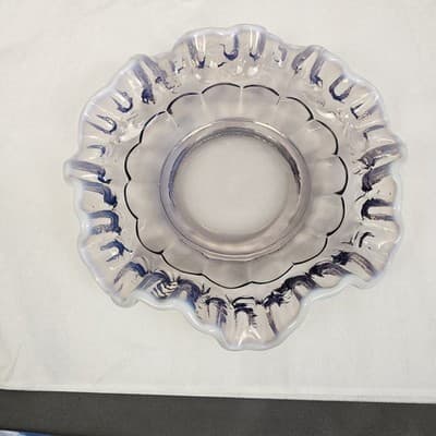 Westmoreland Grape Lilac Purple Opalescent UV Glass Bowl Dish Plate - Thumbnail 4
