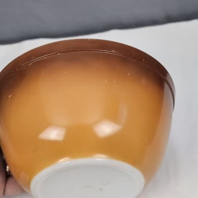 Vintage Pyrex Old Orchard Brown Ombre Mixing Bowl #402 1.5 Qt Large Nesting - Thumbnail 6