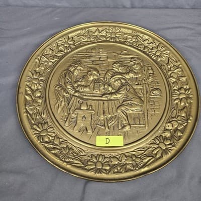 Vintage Brass Patina Embossed Wall Hangings 14.5" MADE IN ENGLAND - Thumbnail 6
