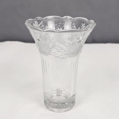 Vintage Frosted Rose Glass Bud Vase Scalloped Rim Clear Pressed Glass 4.5" Tall - Thumbnail 3