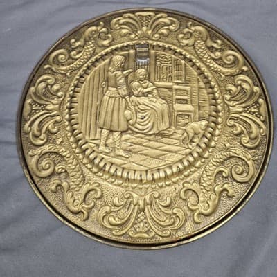 Vintage Brass Patina Embossed Wall Hangings 11" MADE IN ENGLAND - Thumbnail 4