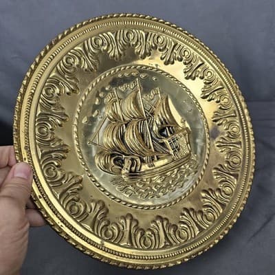 Vintage Brass Patina Embossed Wall Hangings 11.5" MADE IN ENGLAND - Thumbnail 2
