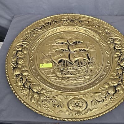 Vintage Brass Patina Embossed Wall Hangings 20" MADE IN ENGLAND - Thumbnail 7