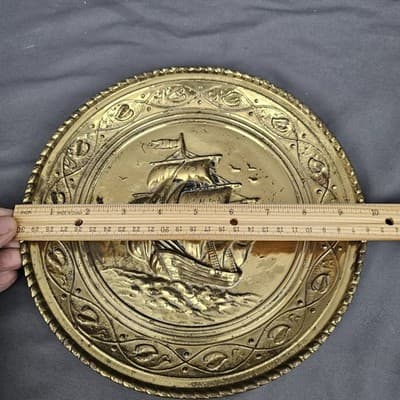 Vintage Brass Patina Embossed Wall Hangings 9.75" MADE IN ENGLAND - Thumbnail 3