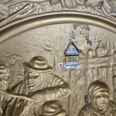 Vintage Brass Patina Embossed Wall Hangings 14.5" MADE IN ENGLAND - Thumbnail 6