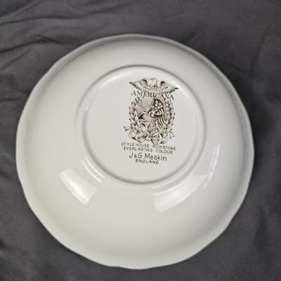 Vintage Americana Style House Ironstone England Serving Bowl 8.25" J & G Meakin - Thumbnail 4