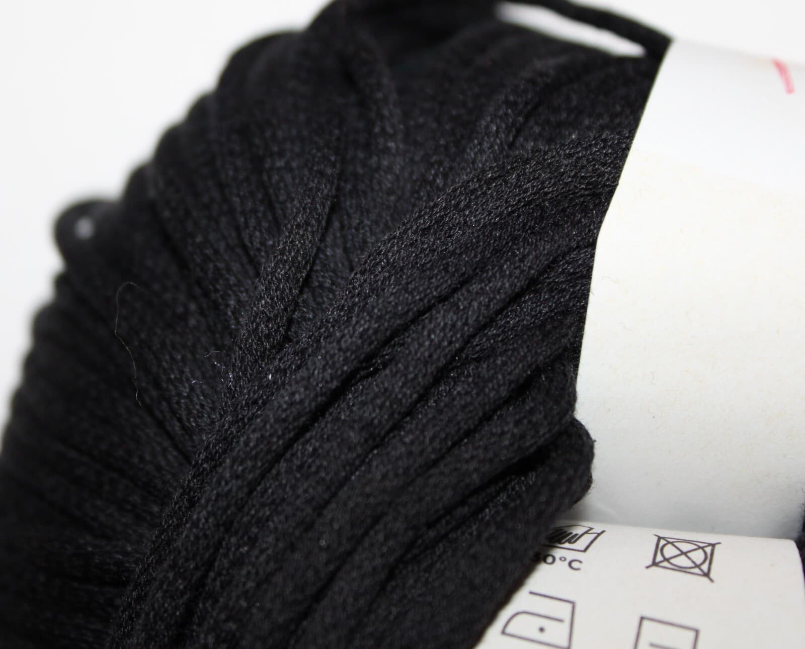 Plymouth Yarn Cleo Col 60001 Black Cotton Nylon 50gr 98yd - Thumbnail 3