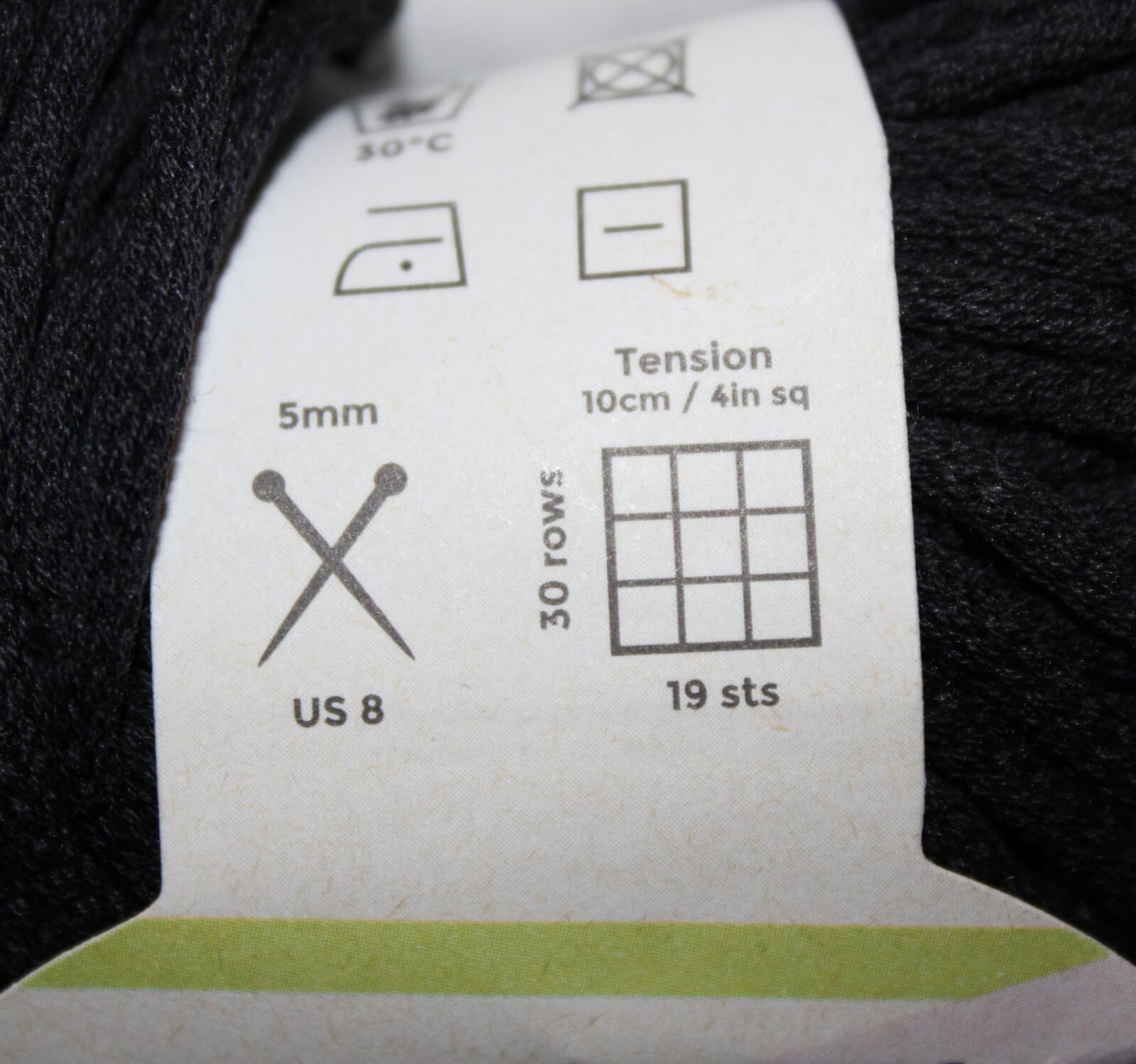 Plymouth Yarn Cleo Col 60001 Black Cotton Nylon 50gr 98yd - Thumbnail 4