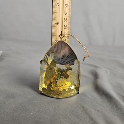 Holographic Nativity Gold Plated 3D Nativity Scene Christmas Ornament Vintage - Thumbnail 9