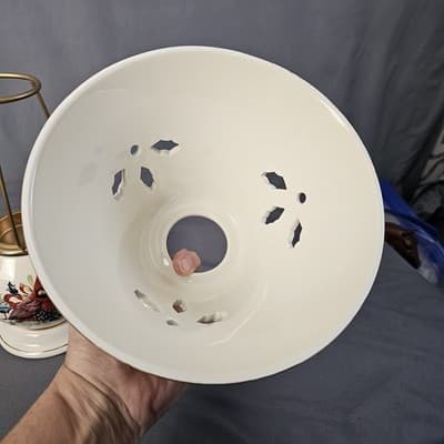 Lenox Christmas Winter Greetings Candle Lamp Cardinal Tea Light Lamp - Thumbnail 7