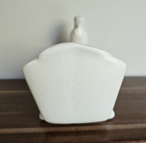 Vintage Off-white Nursery Planter Stork on Cradle, No Chips Or Cracks MCM - Thumbnail 4