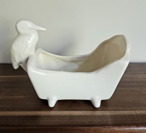 Vintage Off-white Nursery Planter Stork on Cradle, No Chips Or Cracks MCM - Thumbnail 2