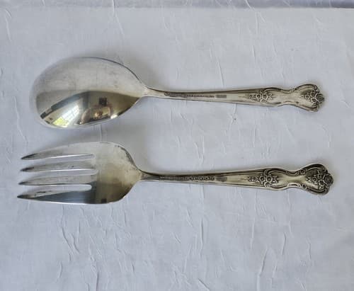 2 pc WM ROGERS MFG Extra Plate Silver Serving Spoon/Fork FREE Shipping - Thumbnail 2