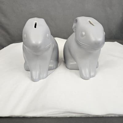Pfaltzgraff Yorktowne Stoneware Bunny Rabbit Bank 5.5" tall Pale Purple Set of 2 - Thumbnail 10