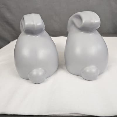 Pfaltzgraff Yorktowne Stoneware Bunny Rabbit Bank 5.5" tall Pale Purple Set of 2 - Thumbnail 12