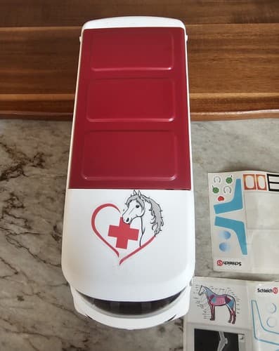 Schleich - Mobile Vet Van verernarian Horse Doctor Vehicle - Thumbnail 11