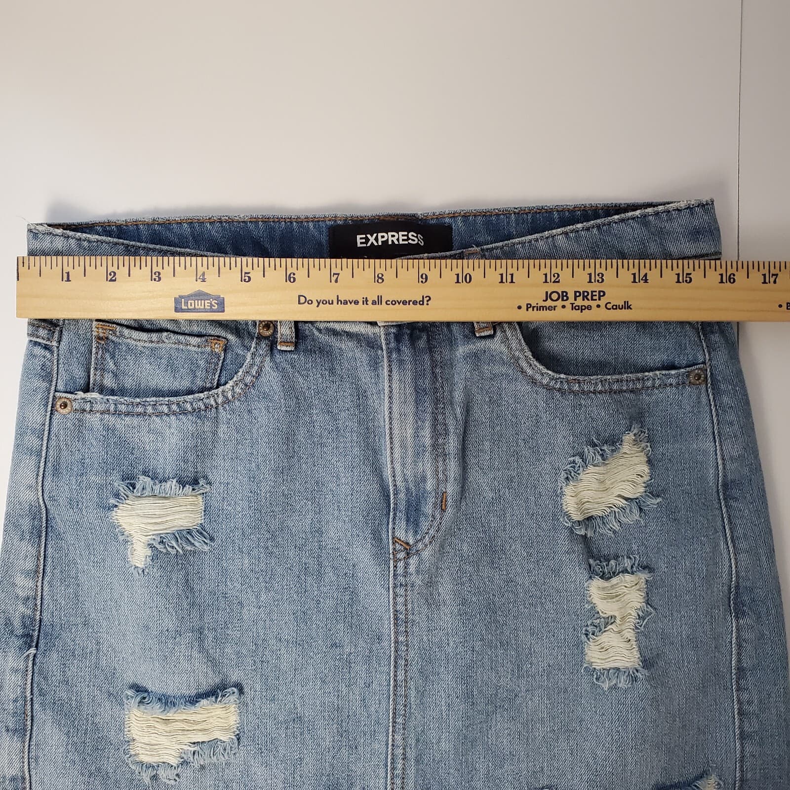 Express Womens Size 6 Denim Mini Skirt Frayed Pockets Distressed Length - 15" - Thumbnail 6