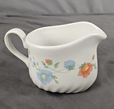 Corelle Delicate Touch Gravy Boat Coordinates Stoneware Blue & Orange Flowers - Thumbnail 2