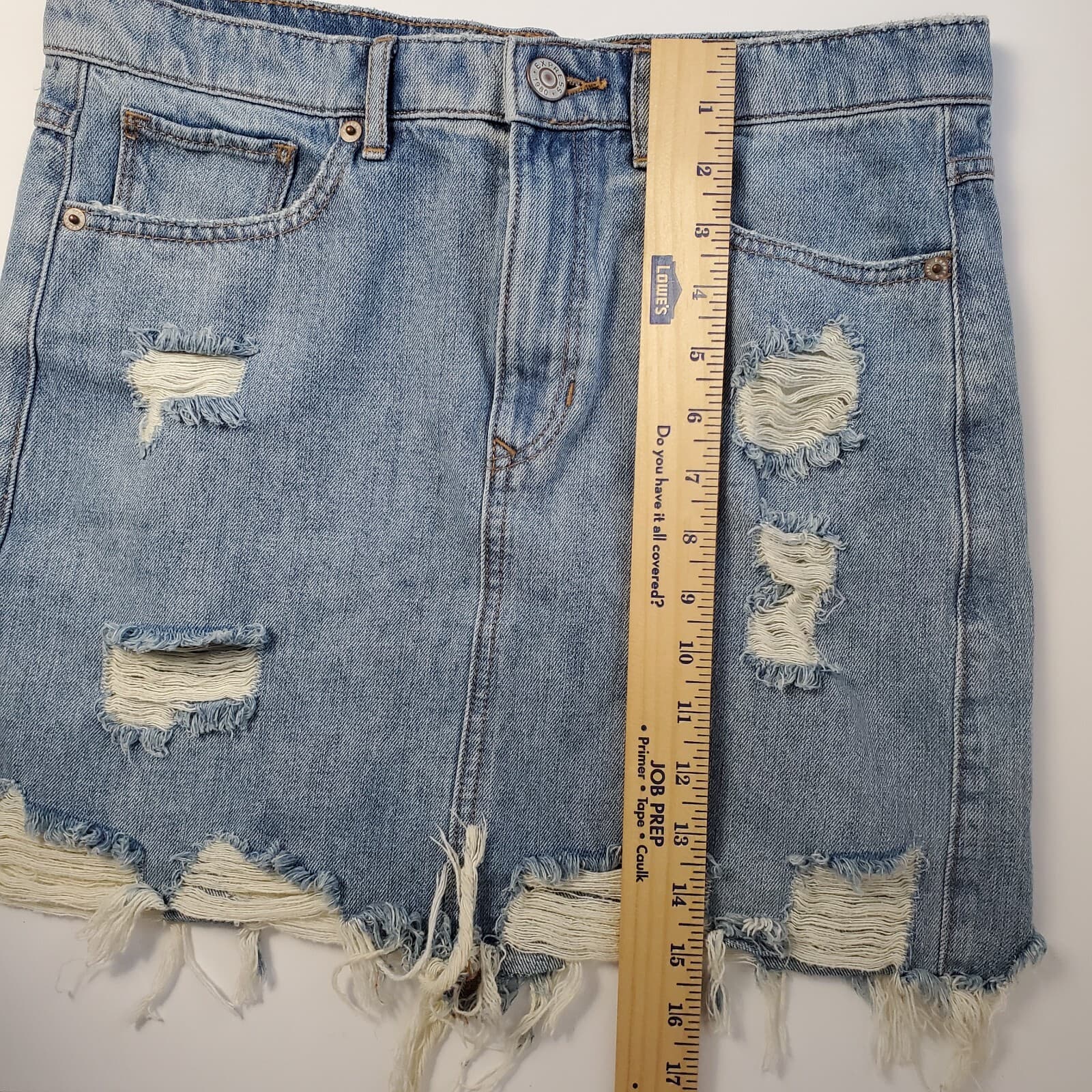 Express Womens Size 6 Denim Mini Skirt Frayed Pockets Distressed Length - 15" - Thumbnail 7