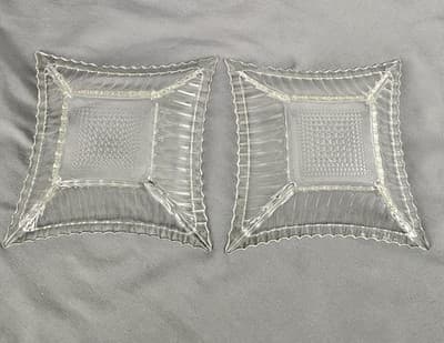 Art Deco Style Square Clear Glass Dish Tray Candy Trinket Bowls Ashtray Lot Of 2 - Thumbnail 4