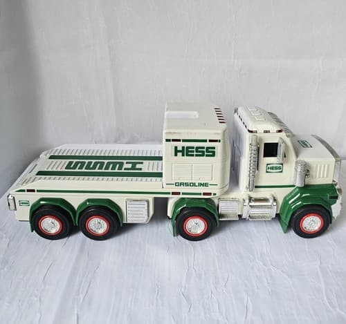 Hess 2013 Gasoline Race Car Hauler Truck White Green Tractor Trailer Toy As Is - Thumbnail 5