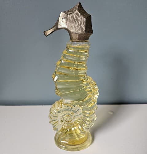 Avon Sea Horse Skin So Soft Bath Oil 6 oz Decanter Vintage Collectible Bottle - Thumbnail 2