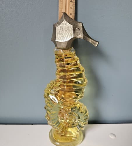 Avon Sea Horse Skin So Soft Bath Oil 6 oz Decanter Vintage Collectible Bottle - Thumbnail 4