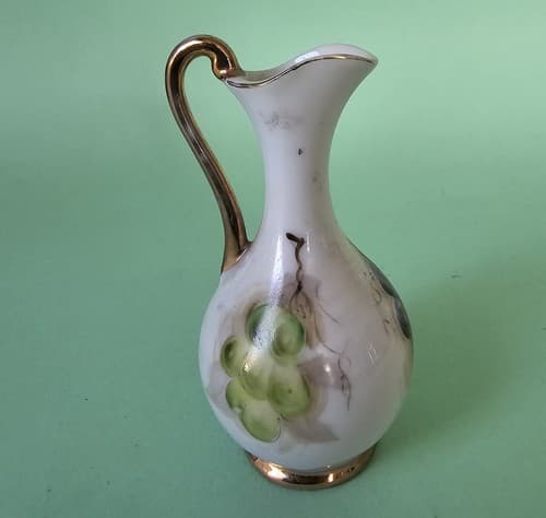 Vintage Ucagco Small Mini Japan Ceramic Fruit Vase Pitcher 3" Gold Trim - Thumbnail 2