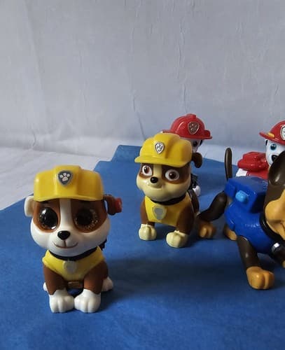 Paw Patrol Figure Lot 10 Poseable Pups Everest Skye Rocky Chase Marshall Zuma - Thumbnail 6
