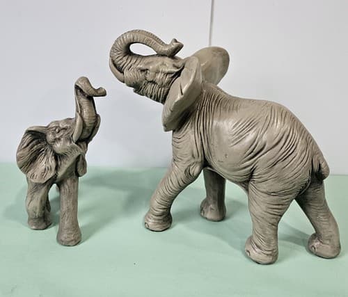 Vintage Porcelain Bisque Elephants Figurines Set Of 2 1981 Raised Trunks - Thumbnail 8