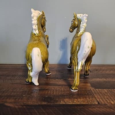 Vtg Ceramic Horse Figurines Pair White Main Tall Gloss Green Brown Mid Century - Thumbnail 6
