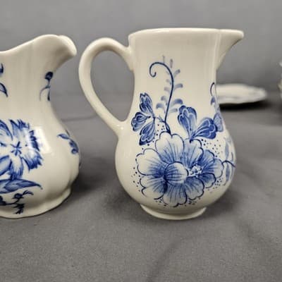 Andrea By Sadek Williamsburg Tea Time Collection Pitchers 2 Pieces - Thumbnail 3