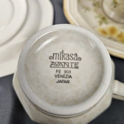Vintage 1970s Mikasa Avante Venezia Tea Cups & Saucers Set of 4 Retro - Thumbnail 6