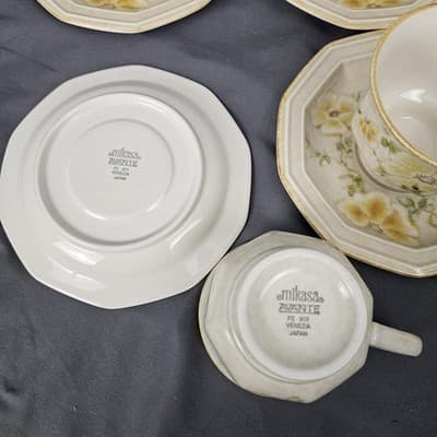Vintage 1970s Mikasa Avante Venezia Tea Cups & Saucers Set of 4 Retro - Thumbnail 5