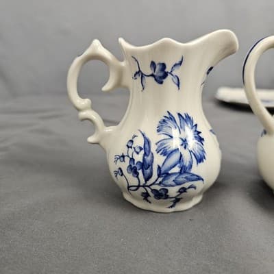Andrea By Sadek Williamsburg Tea Time Collection Pitchers 2 Pieces - Thumbnail 4
