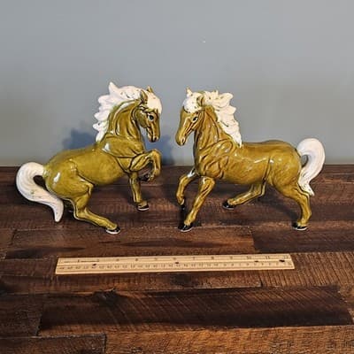 Vtg Ceramic Horse Figurines Pair White Main Tall Gloss Green Brown Mid Century - Thumbnail 7