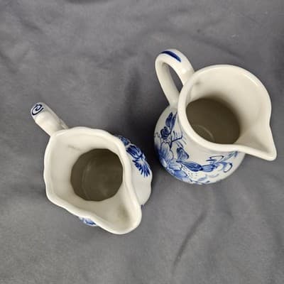 Andrea By Sadek Williamsburg Tea Time Collection Pitchers 2 Pieces - Thumbnail 5