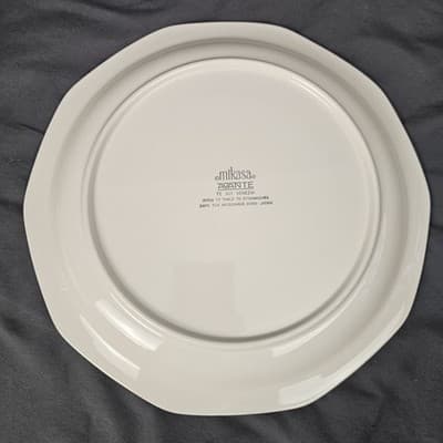 Mikasa Avante Venezia Floral Dinner Plates 10.75” Japan Set of 2 Vintage Retro - Thumbnail 5