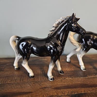 Vintage Japan Ceramic Horse Figurines Pair Black & White Glossy Mid Century - Thumbnail 3