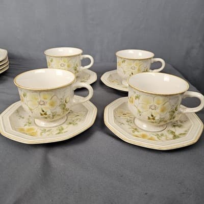 Vintage 1970s Mikasa Avante Venezia Tea Cups & Saucers Set of 4 Retro - Thumbnail 2
