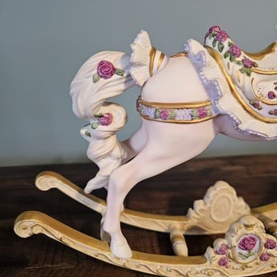 Franklin Mint Porcelain Rocking Horse Figurine White w Roses Gold Trim 12" x 9" - Thumbnail 5