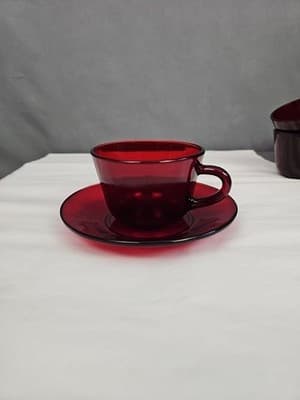 Vintage Royal Ruby Red Anchor Hocking Teacups and Saucers Set of 4 Excellent - Thumbnail 3